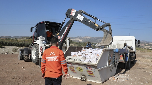 Mersin'de hafriyat denetimi uydu sistemiyle sıkı şekilde yürütülüyor