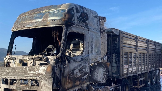 Osmaniye'de tırda çıkan yangın söndürüldü