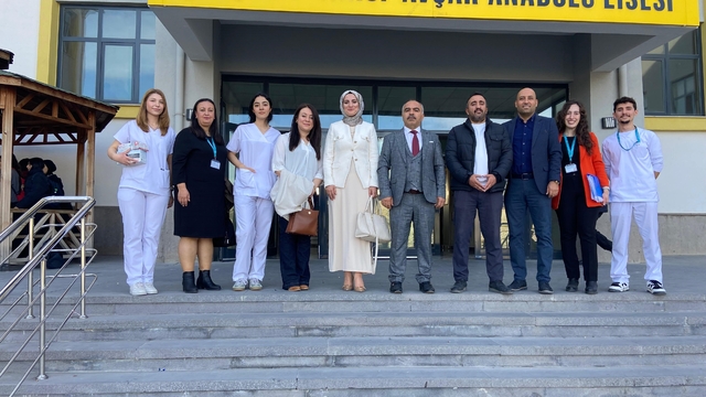 Niğde'de Ağız ve Diş Sağlığı Haftası'nda öğrencilere tarama yapıldı