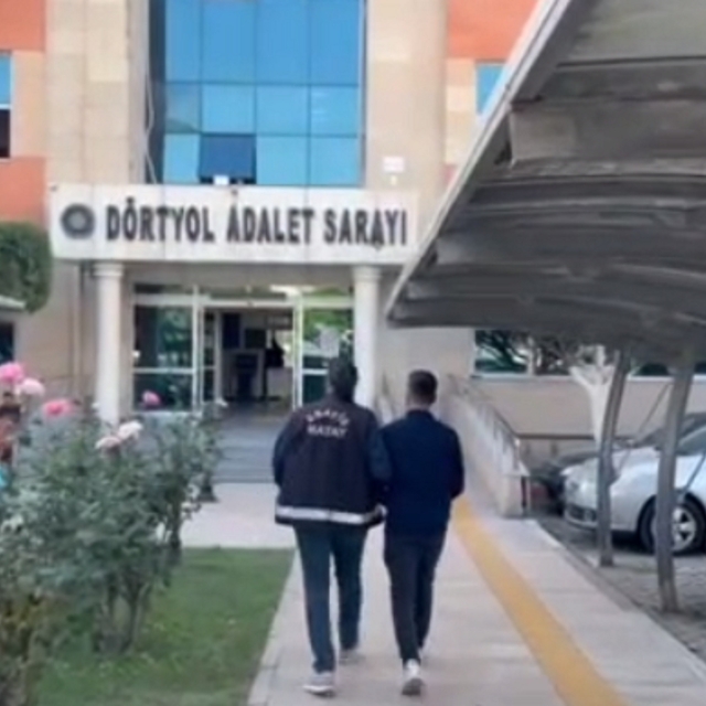 Dörtyol'da yağma ve silahla tehdit şüphelisi tutuklandı