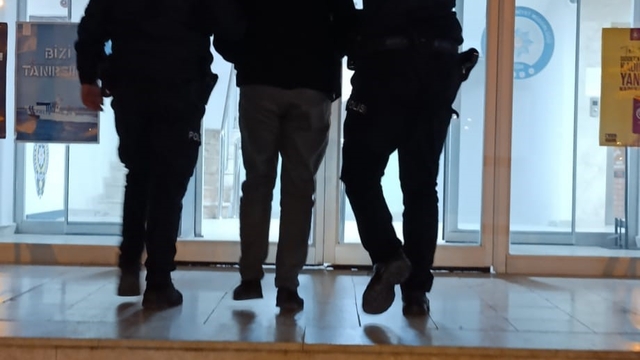 Muratlı'da fabrikadan 1 milyonluk değerinde bakır kablo hırsızlığı: 4 kişi tutuklandı