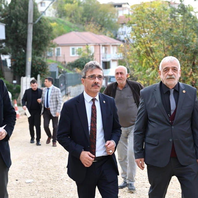 Erenler'in sokakları yenileniyor