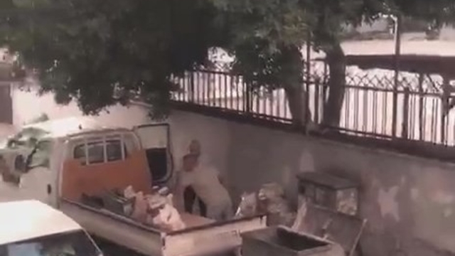 Akdeniz'de moloz döken şahıslara işlem başlatıldı