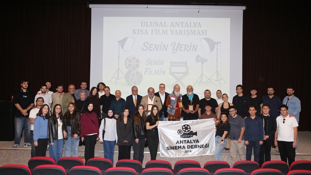 Akdeniz Üniversitesi'nde sinema söyleşisi