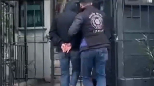 İzmir'de 23 yılla aranan uyuşturucu taciri yakalandı