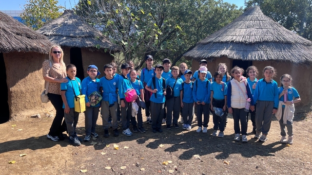 Öğrenciler, Arkeopark'ta arkeolojiyi tanıyor