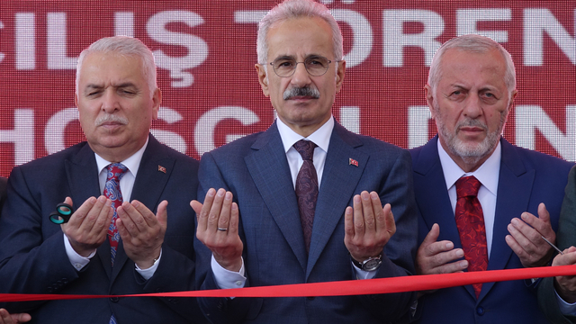 Bakan Uraloğlu: 4,7 milyon kullanıcının bütün bilgileri yurt dışına çıkarılmıştır (2)