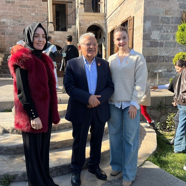 Başkan Büyükkılıç'tan anlamlı buluşma