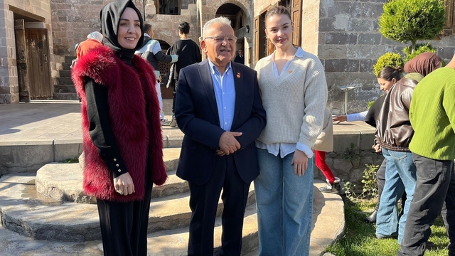 Başkan Büyükkılıç'tan anlamlı buluşma