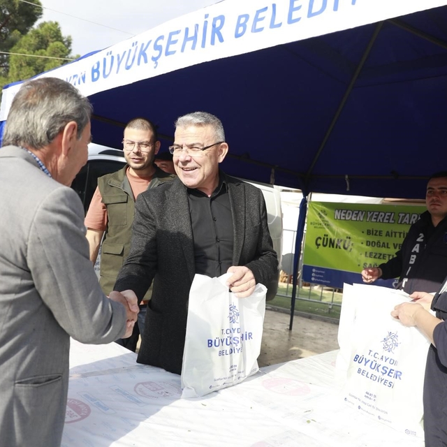 Ata tohumu fideleri Köşk'te vatandaşlara dağıtıldı