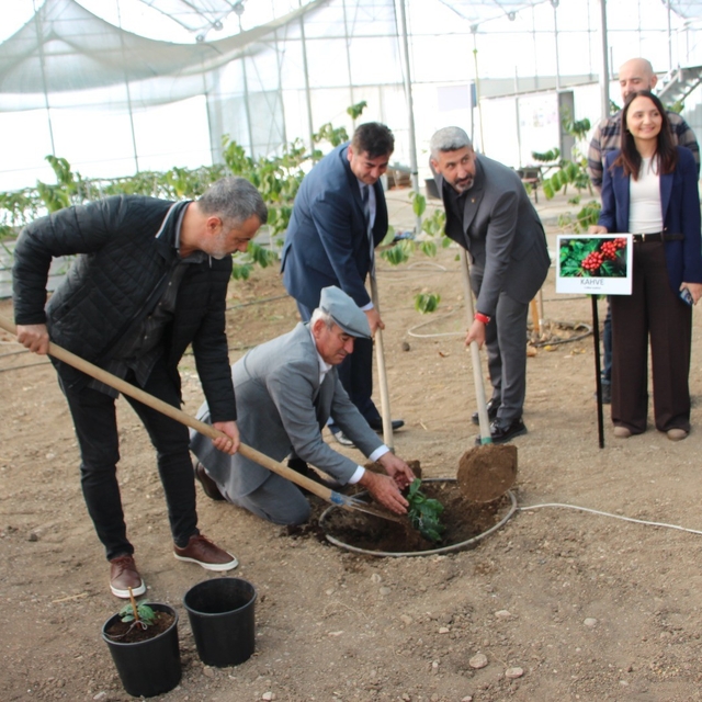 Çocuklara hem teorik hem uygulamalı eğitim
Kumluca'da 'Sağlıklı çocuk, sağl...