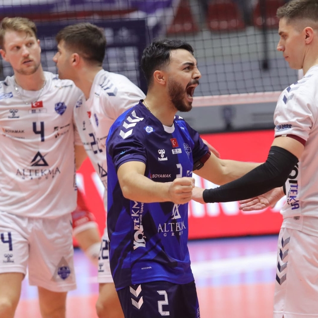 Altekma - İstanbul Büyükşehir Belediyespor: 3-2