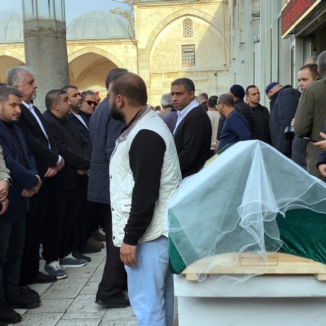 19 yaşındaki Rümeysa, nişanlısının evine yapılan silahlı saldırıda öldü(2)