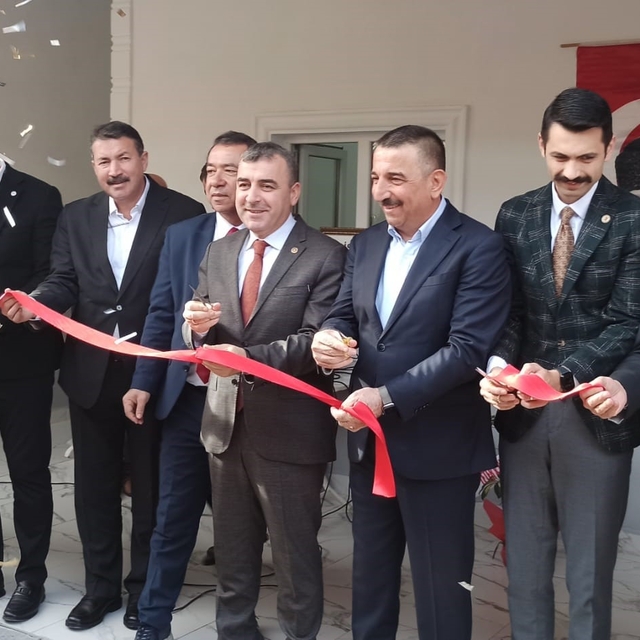 Zonguldak protokolü tesis açılışında bir araya geldi