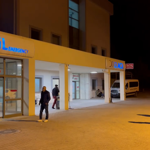 Adıyaman'da 70 üniversite öğrencisi, gıda zehirlenmesi şüphesiyle hastaneye...