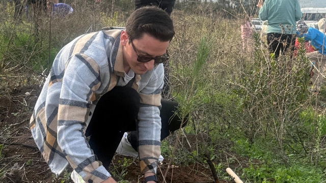 Bursa'da Stratejik Satınalma Derneği üyelerince fidan dikildi