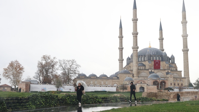 Edirne'de sağanak etkili oluyor