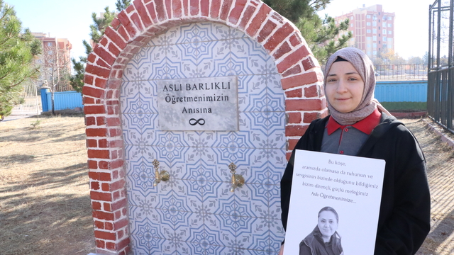 Kanserden ölen Aslı öğretmenin öğrencileri ve meslektaşlarından "vefa" örneği
