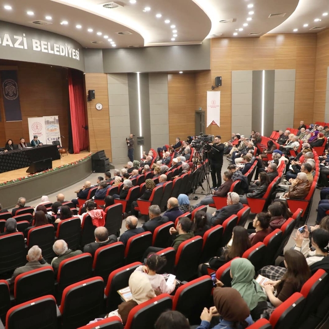 Melikgazi'de sanatla iç içe yaşam, kültür etkinlikleri devam ediyor