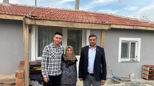 Edirne'de yaşlı kadına hayırseverlerin desteğiyle ev yaptırıldı