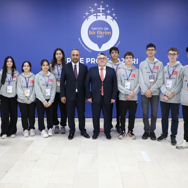 Rektör Özölçer, 8. Uluslararası Ar-Ge Proje Pazarı'nın kapanış törenine kat...