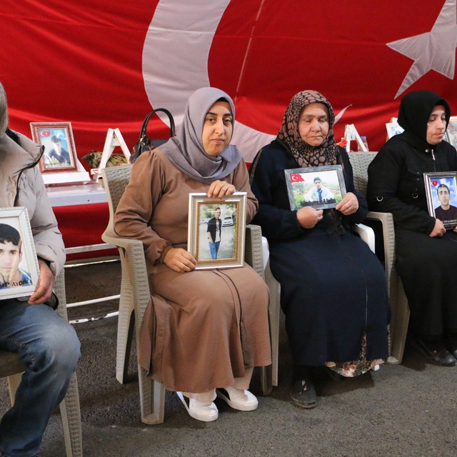 Diyarbakır annelerinden CHP'ye çağrı