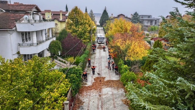 Başkan Geçit: "Yeşilyurt'un her köşesi için özveriyle çalışıyoruz"