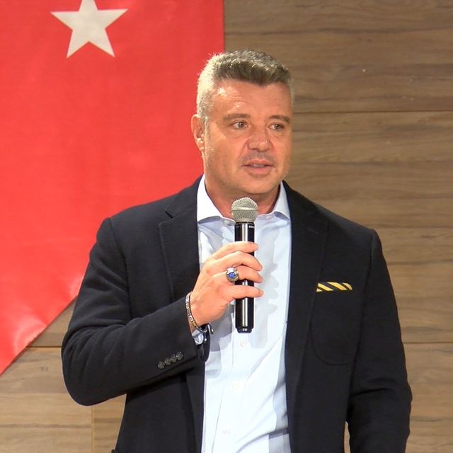 Sadettin Saran: İnşallah sizden aldığımız moralle 3 puanla döneceğiz