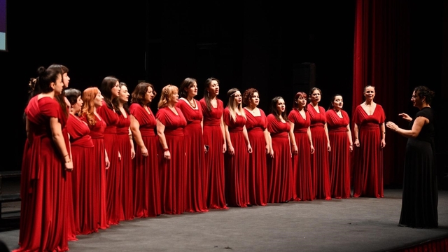 Korolar Maratonu, muhteşem performanslarla başladı
Balıkesir kültür ve sanatla anılacak