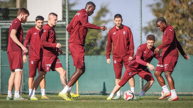 Trabzonspor, 5 eksikle İstanbul'a gitti