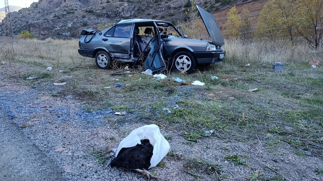 Gümüşhane'de iki araç çarpıştı: 4 yaralı