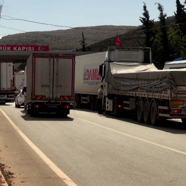 Türk TIR'ları 14 yıl sonra Kuveyt yolunda