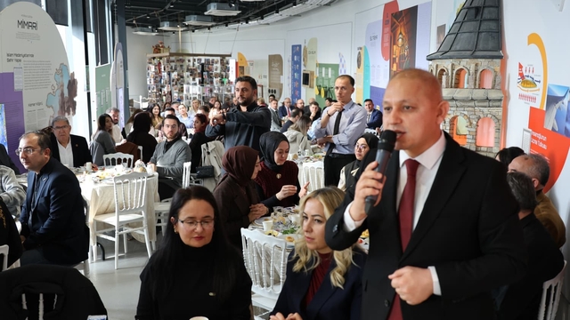 Kırıkkale Belediyesi'nden Öğretmenler Günü'ne özel program