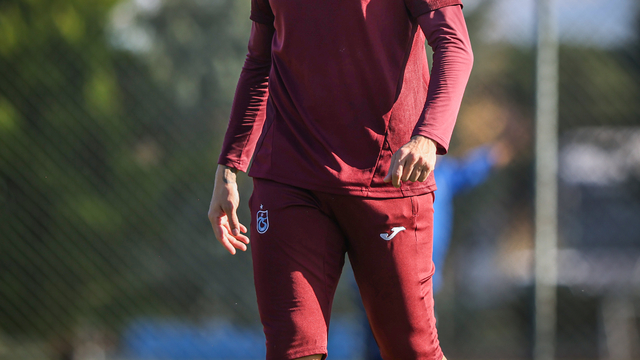 Trabzonspor, Başakşehir maçı için İstanbul'a gitti