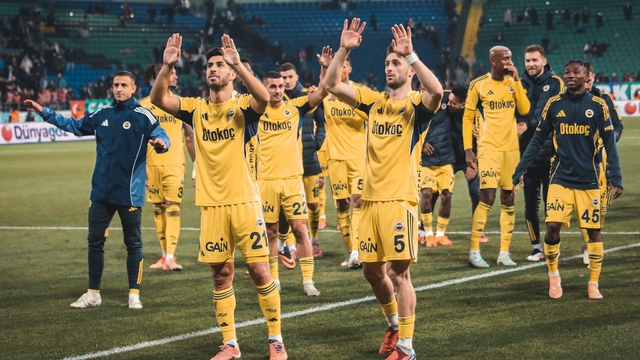Fenerbahçe son 2 deplasmanda 2-0 geriden gelerek kazandı