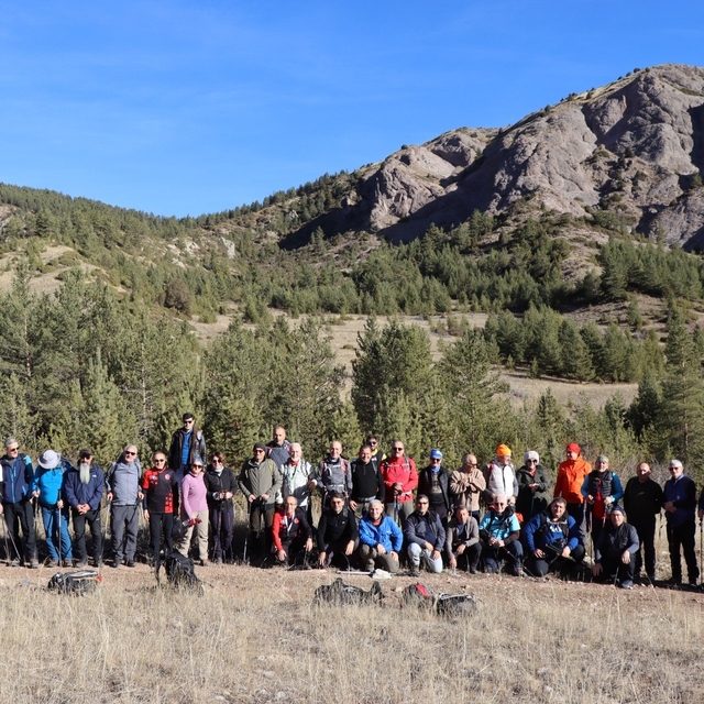 "Öğretmenler Günü" için 15 kilometrelik yürüyüş