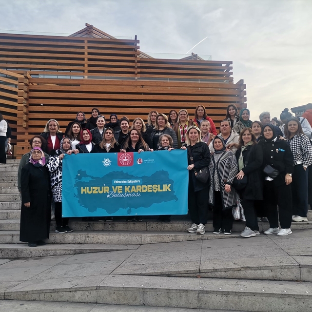 Edirne'den gelen şehit ve Gazi aileleri Eskişehir'de ağırlandı