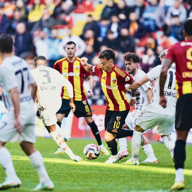 Kayserispor 1 basamak geriledi
