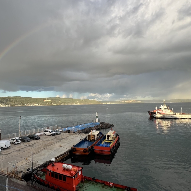 Çanakkale Boğazı'nda çifte gökkuşağı