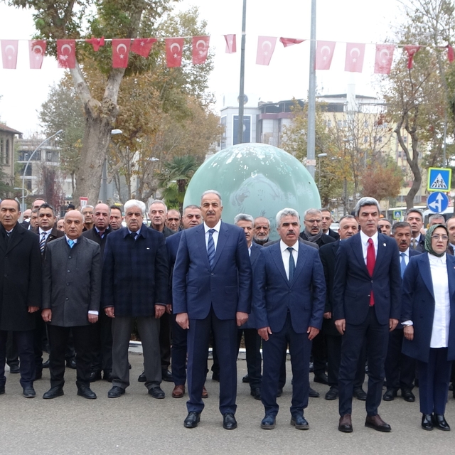 Malatya'da Öğretmenler Günü Kutlanıyor