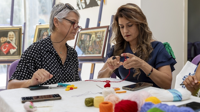 Mersin Büyükşehir Belediyesi, kadına şiddetle mücadelede yerel destek ağı oluşturuyor