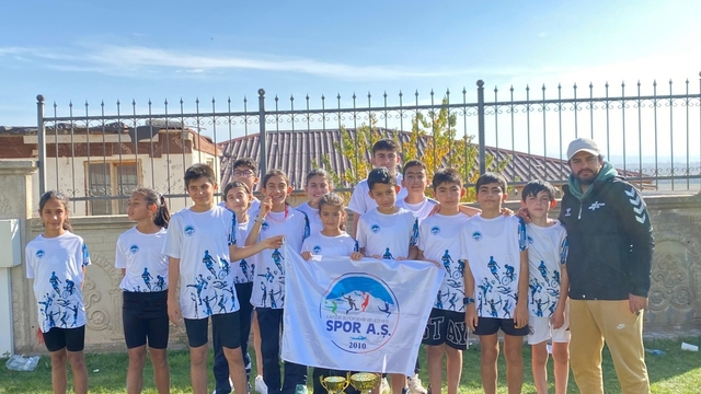 Spor A.Ş. Niğde'den madalyalar ile döndü