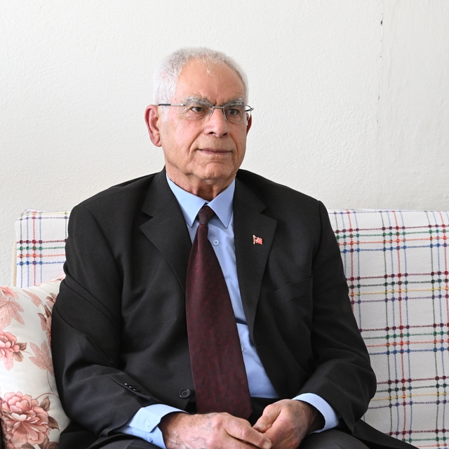 ZİRVEDEKİ İSİMLERİN EMEKTAR ÖĞRETMENLERİ - Yusuf Dikeç'in atıcılıktaki usta...