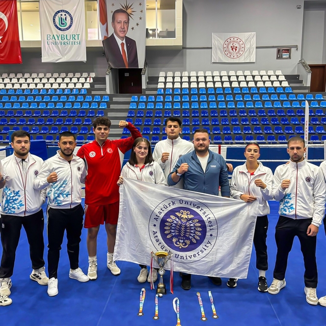 Atatürk Üniversitesi boks takımı, Türkiye şampiyonasından madalyalarla dönd...
