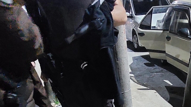 Sakarya'da polis uygulamasında ruhsatsız silah ele geçirildi
Stajyer ehliyetli bulunan ve ceza puanını aşan bir sürücünün ehliyetine el konuldu