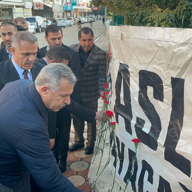 Kozluk Belediye Başkanı Işık ve AK Parti İl Başkanı Şansi'den şehit Aybüke...