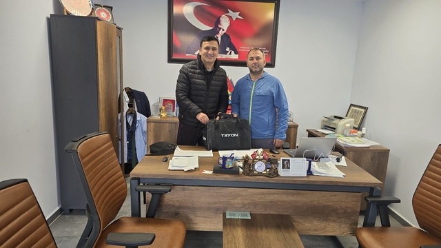 Salihli'de Amatör Kulüplere ilk yardım çantası desteği