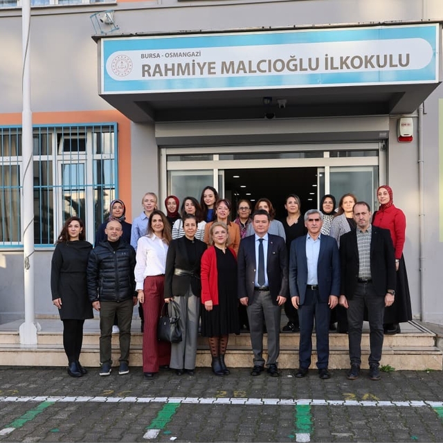 Başkan Erkan Aydın'dan öğretmenleri unutmadı