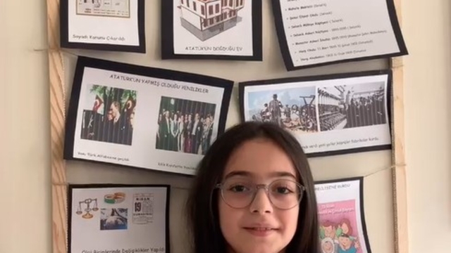 'Öğretmenler Günü'nü işaret diliyle kutladılar