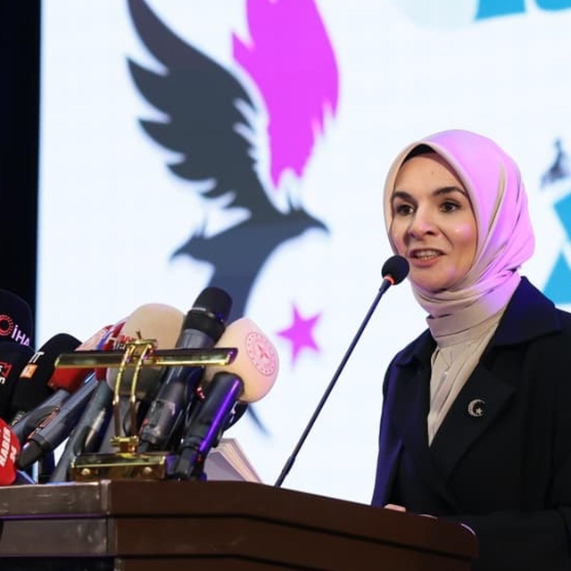 Bakan Göktaş: Aileyi, geleceğe güvenle bakan bir toplumun temeli haline get...